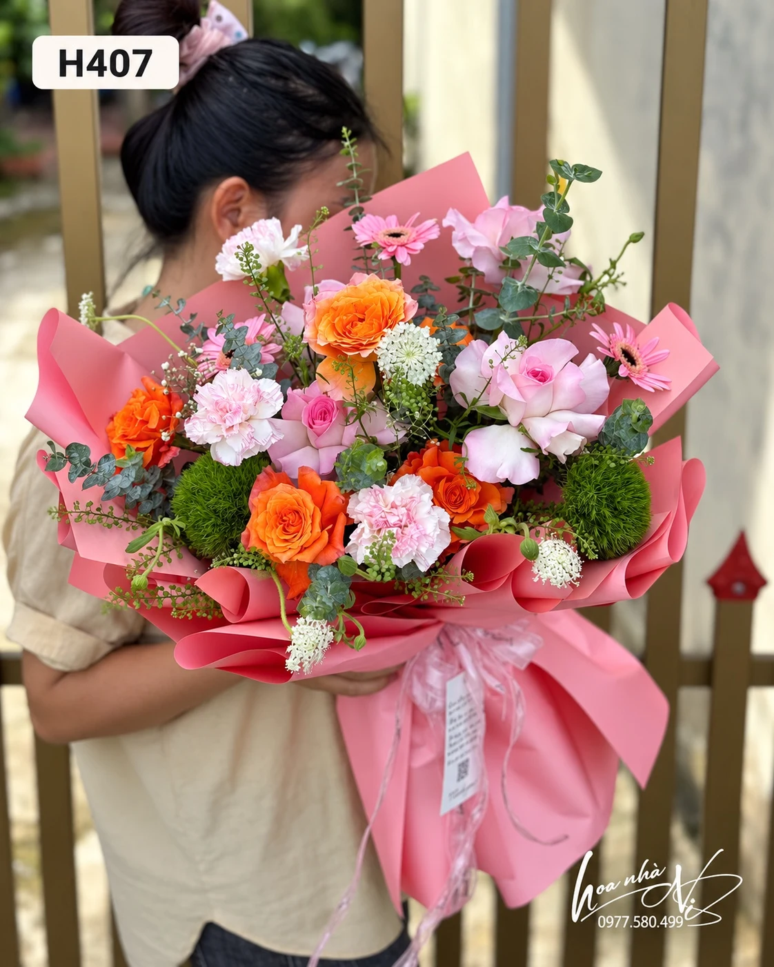 Bó hồng cam hồng giấy hồng · H407