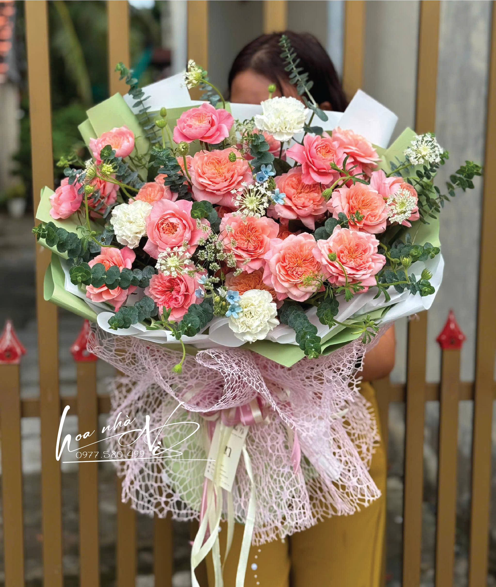 Bó Hồng – NLB102